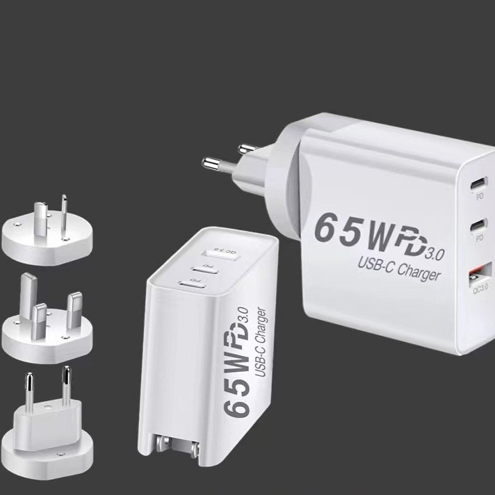 65 W GaN įkroviklis su JAV standarto keitiklio kištuku – greito įkrovimo adapteris
