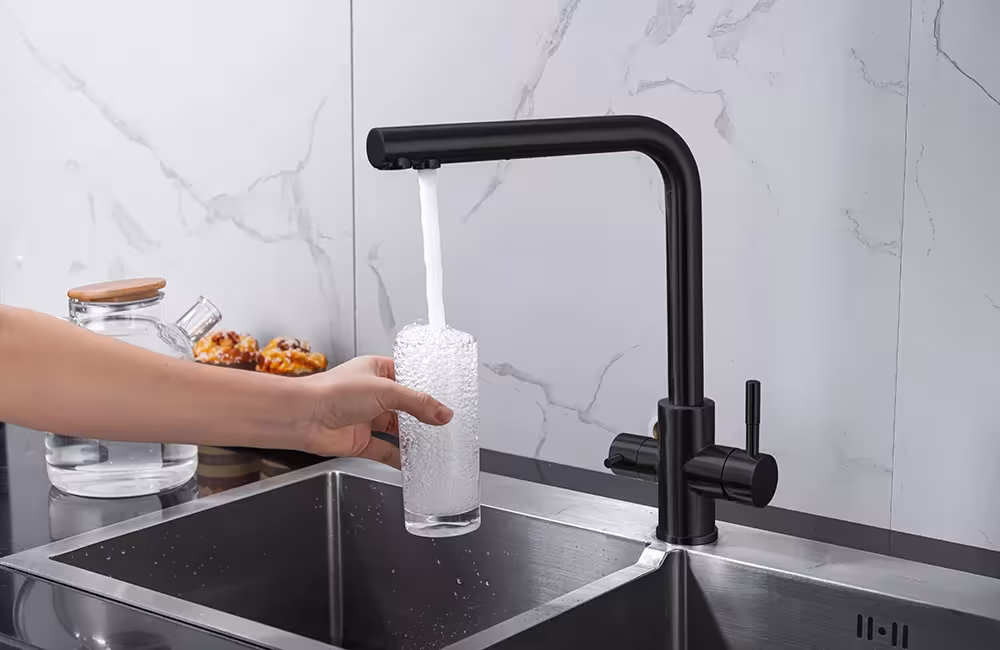 kitchen water filtration faucet