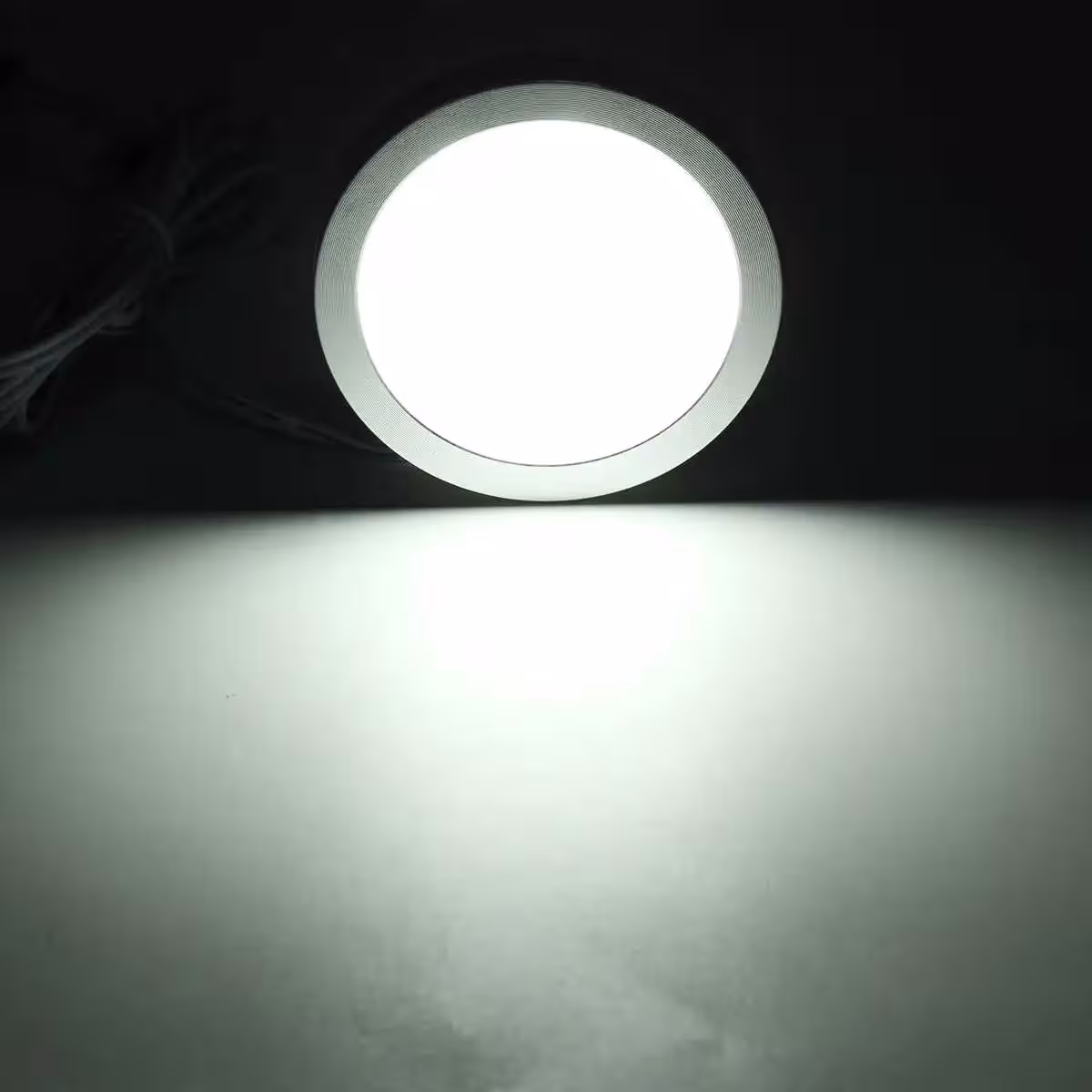 Spots LED 12V pour camping-cars