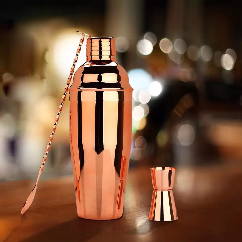 set per cocktail
