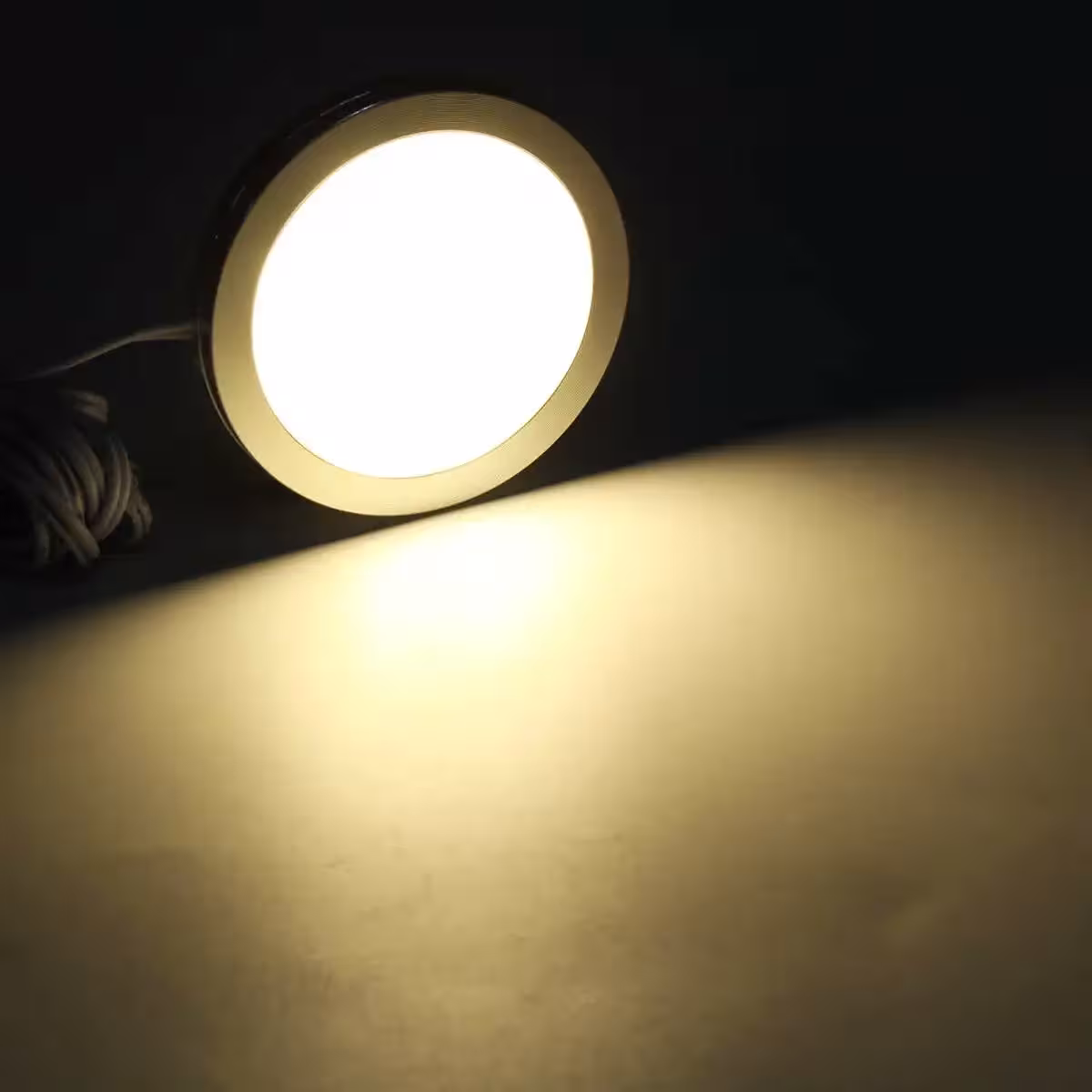 Spots LED 12V pour camping-cars