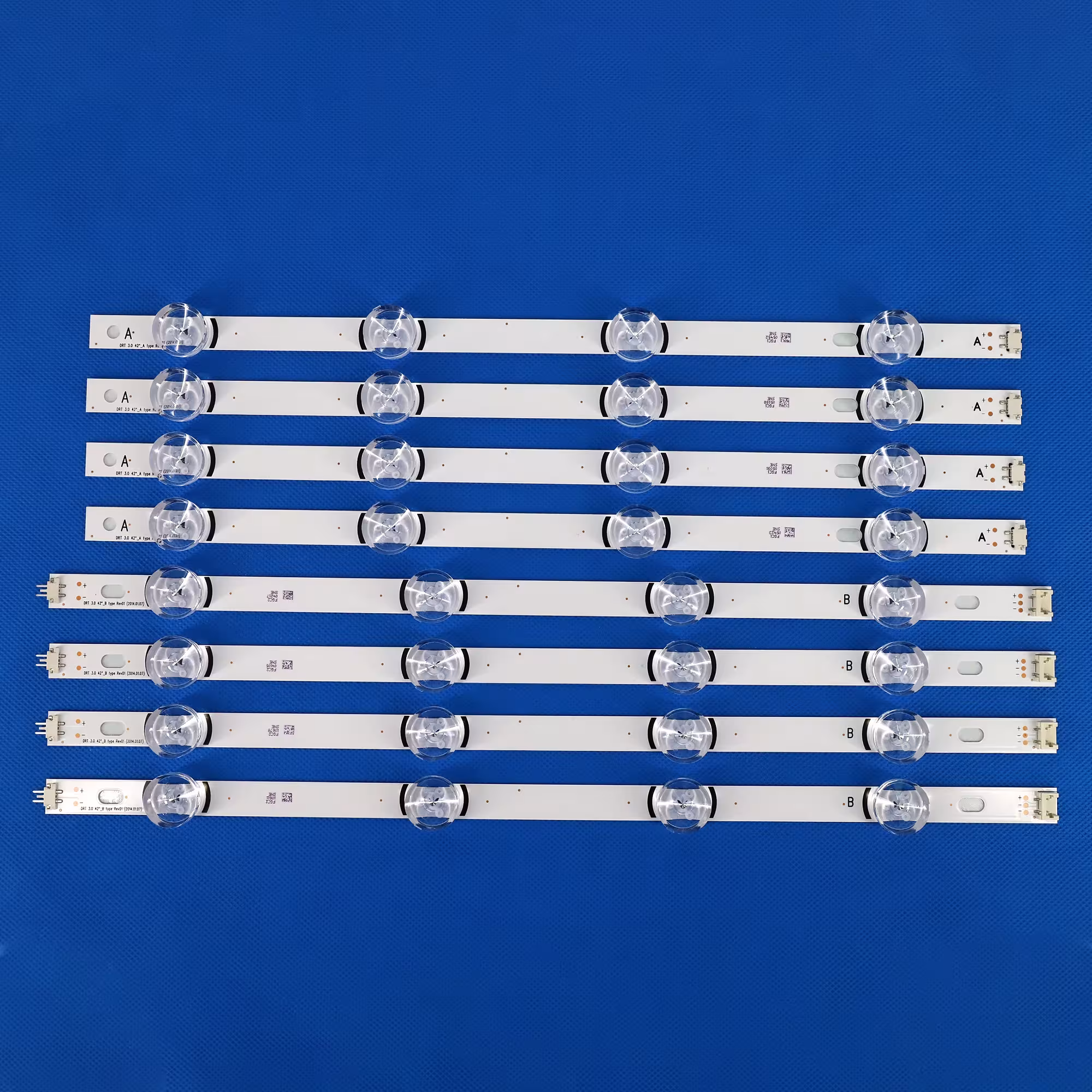 LED atgalinio apšvietimo juosta 42 coliams Innotek DRT 3.0 televizoriui 8 vnt