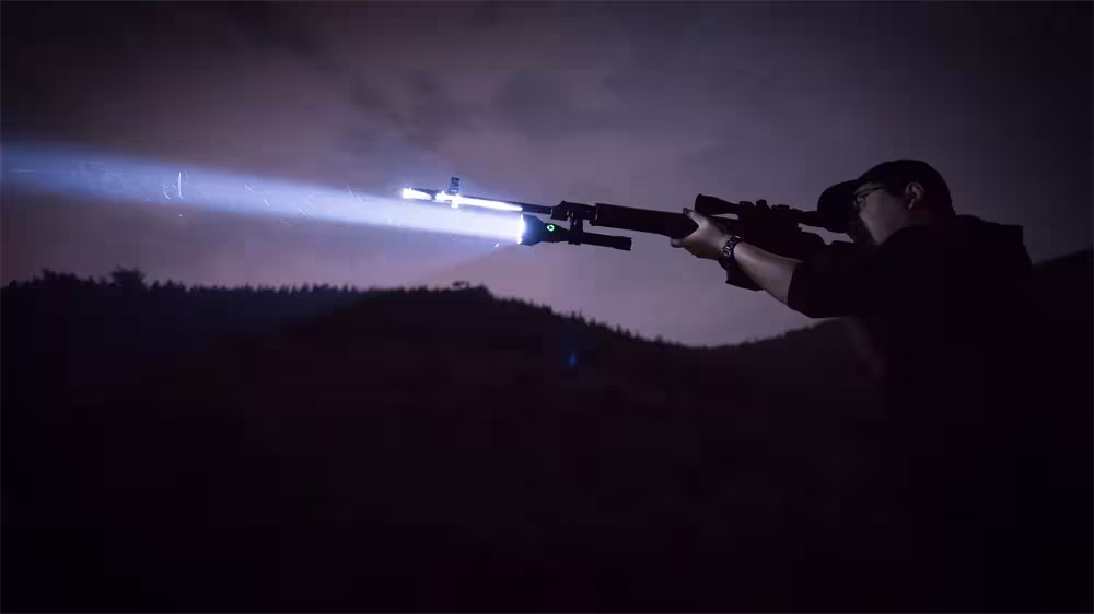 powerful flashlight for hunting