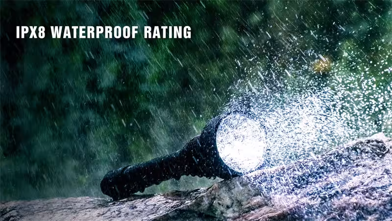 powerful flashlight for hunting