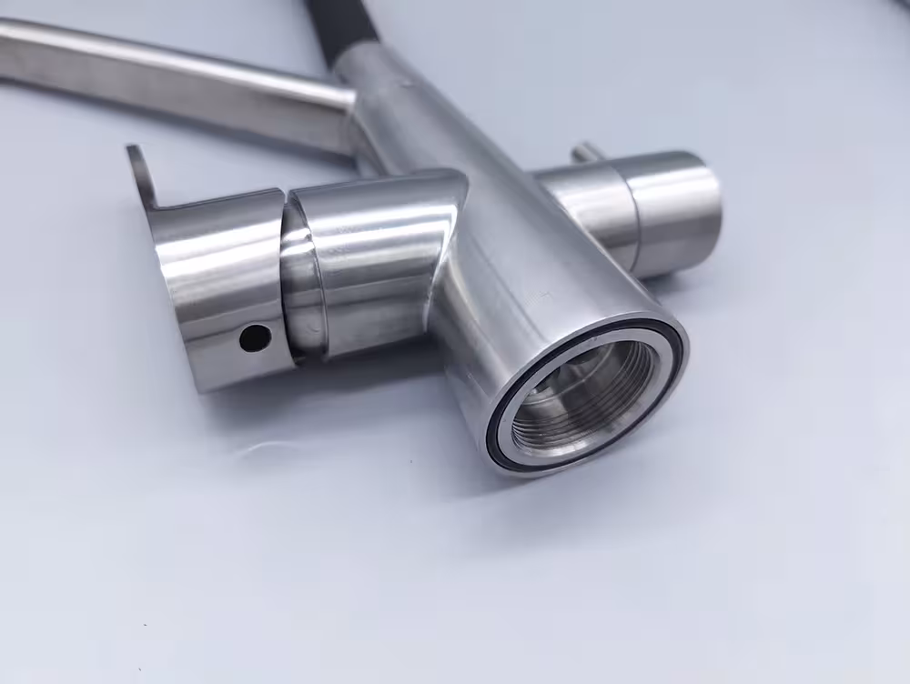 kitchen water filtration faucet