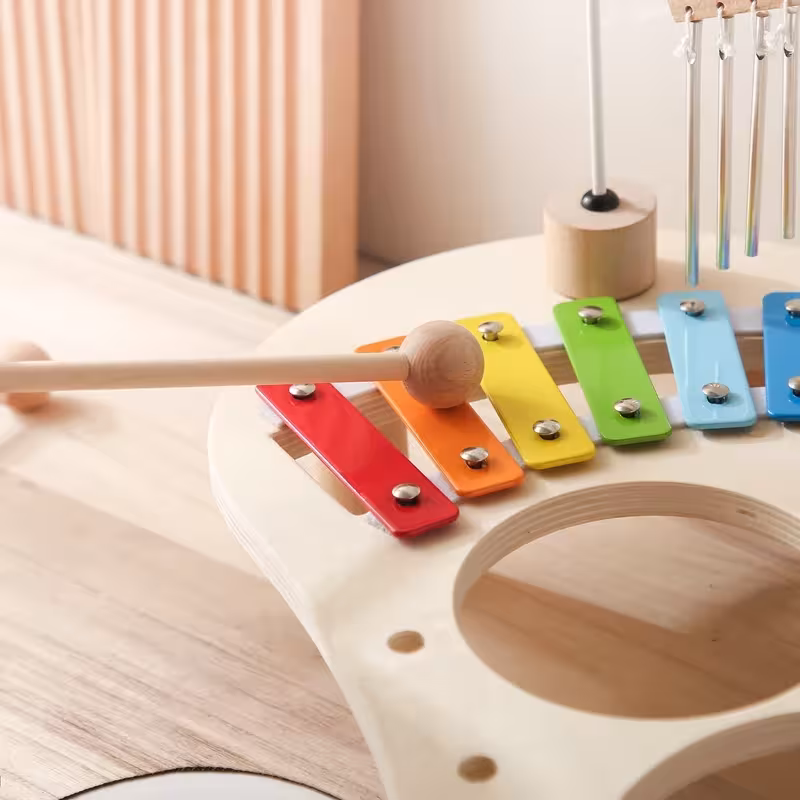 Juguetes musicales de madera para niños