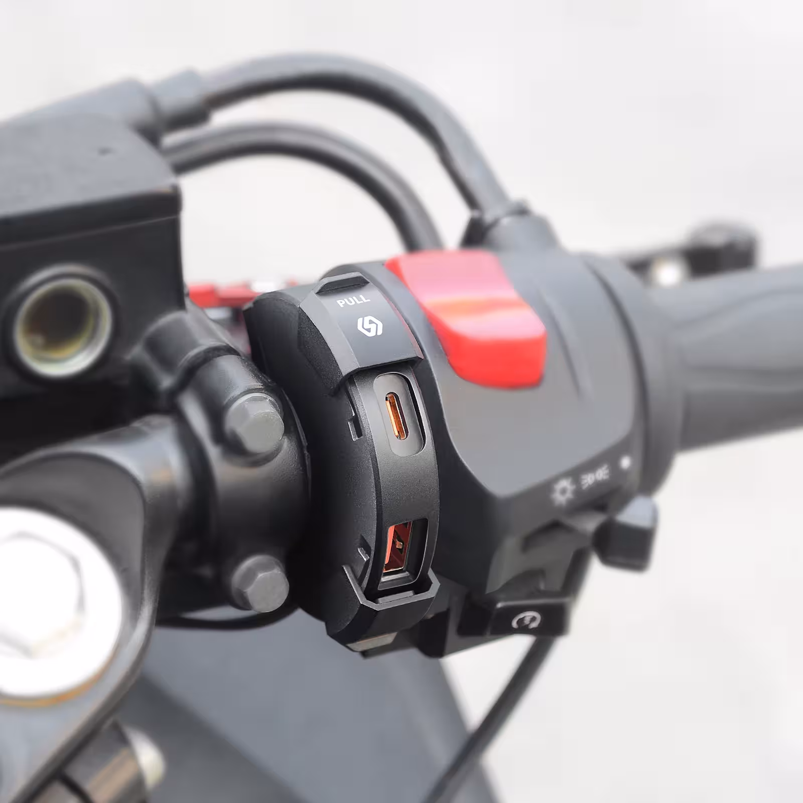 ładowarka motocyklowa USB