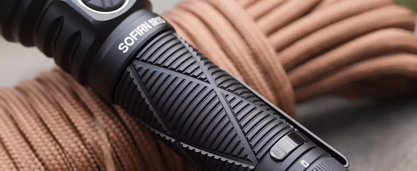LED flashlight 4500 lumens