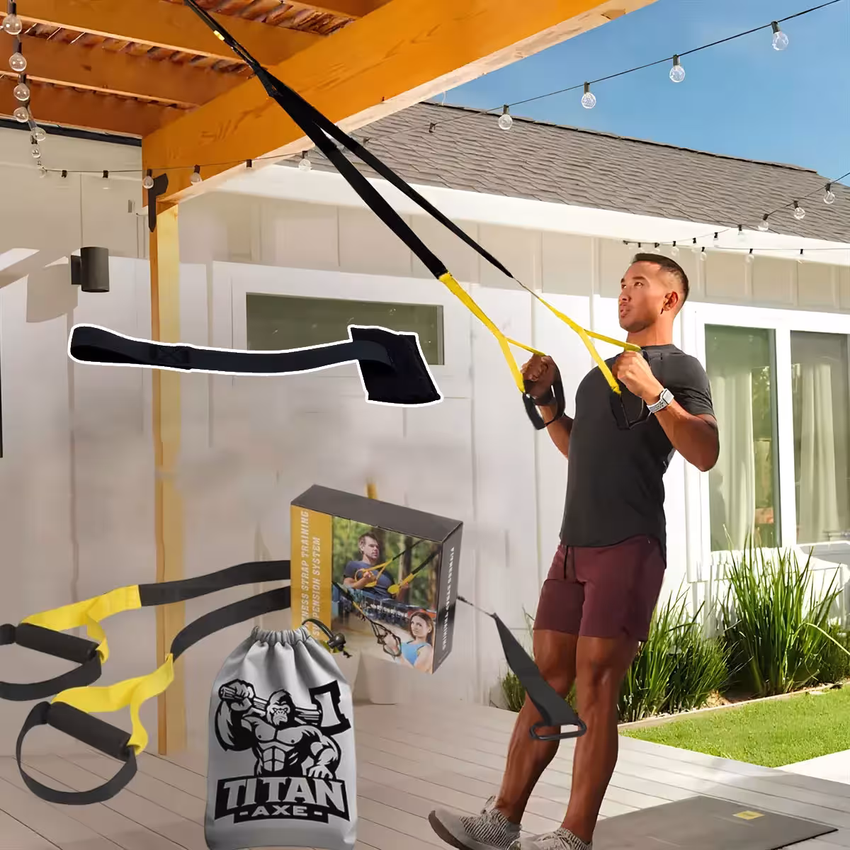 Hanging training belt with elastic storage basket for pull-ups and strength exercises