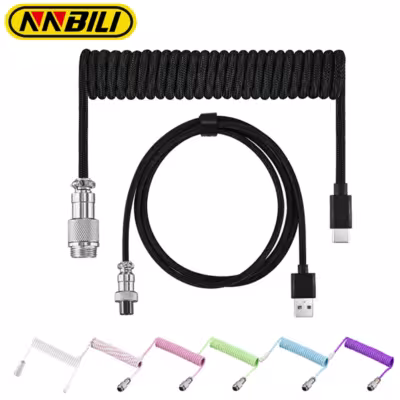 Câble USB Type C sur un ordinateur de jeu