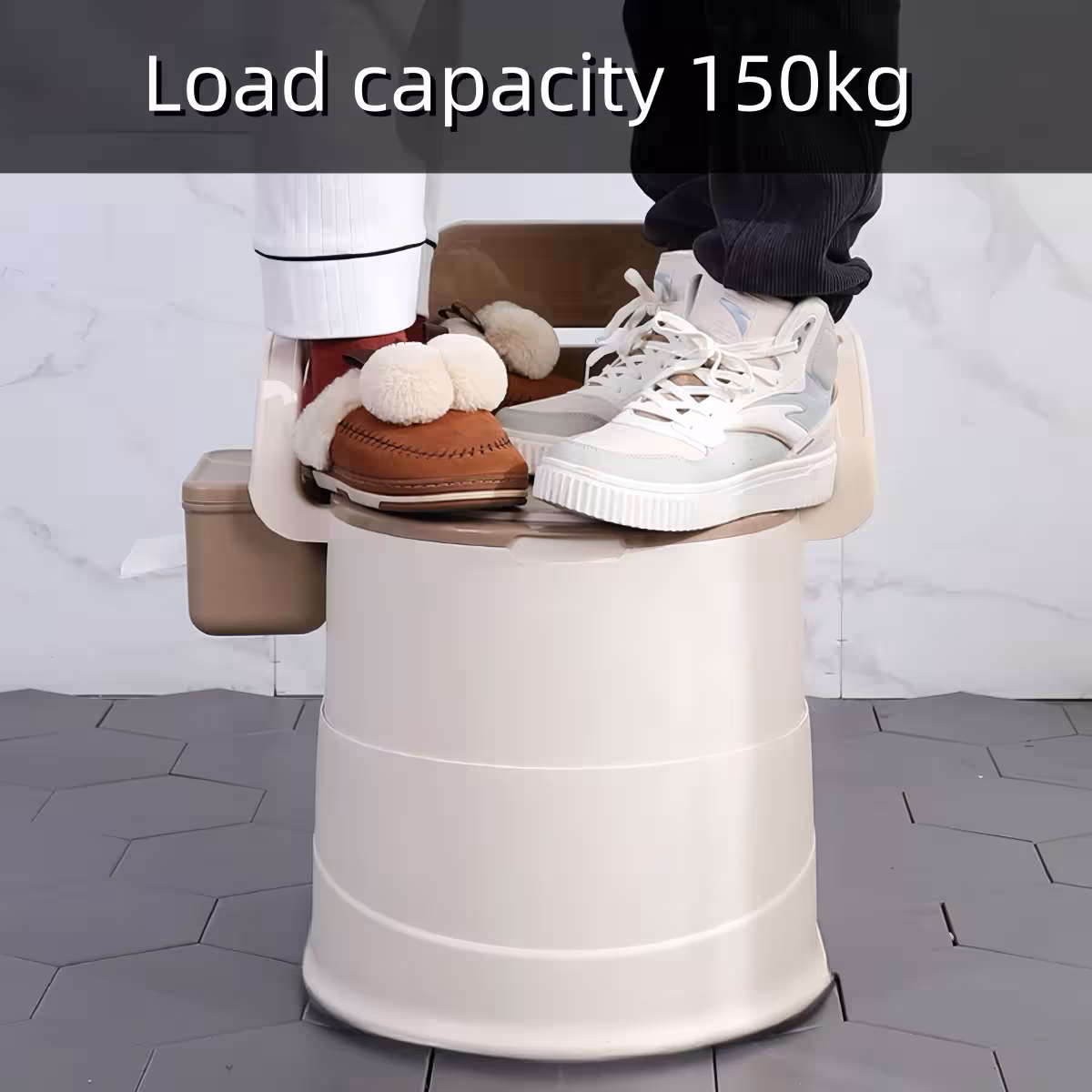 portable toilet with lid