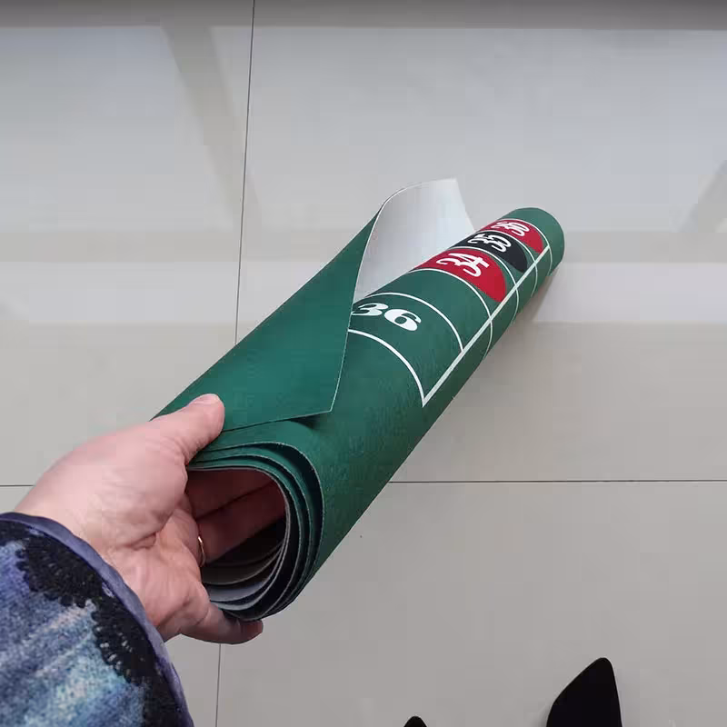 pokeryje žaidimų kilimėlis