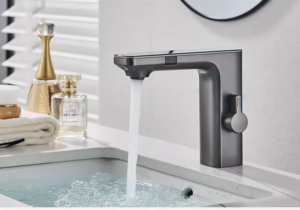 tocco bagno rubinetto