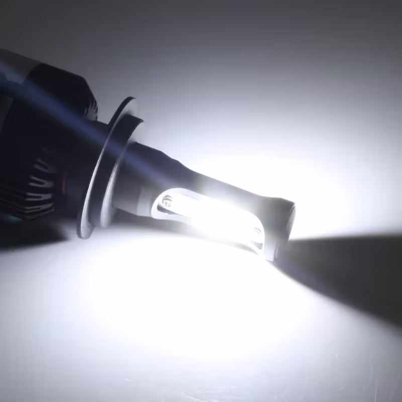 Fari LED per auto H7