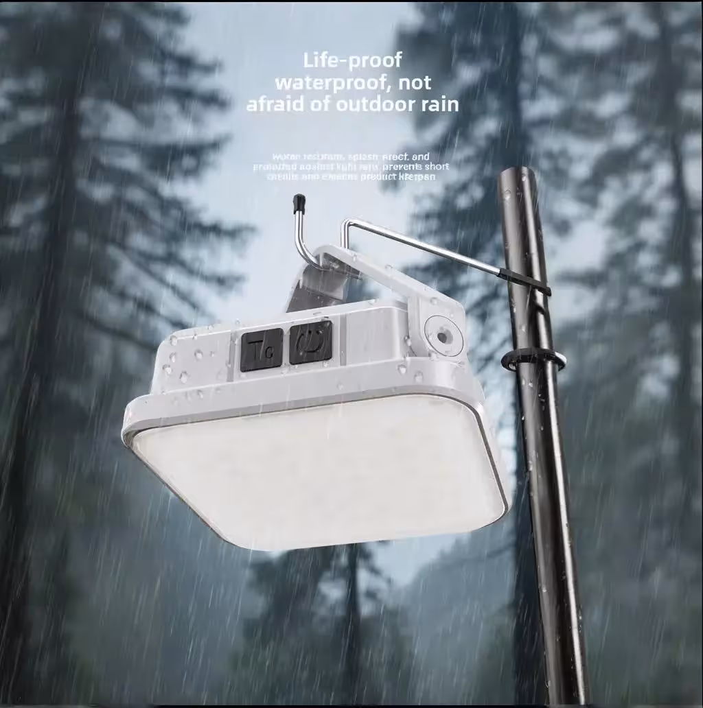 Nešiojama saulės energija stovyklavimui skirtą LED žibintą su pakrovimo ekranu