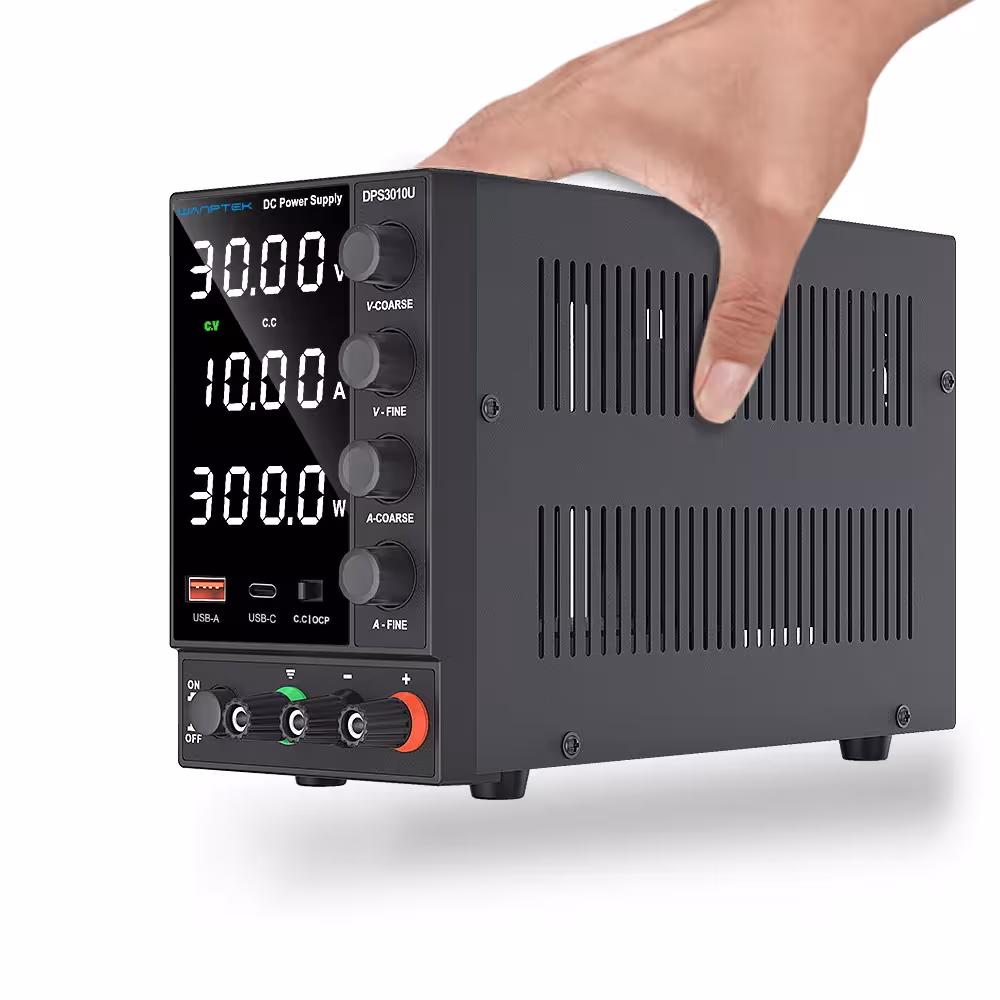 alimentatore CC regolabile