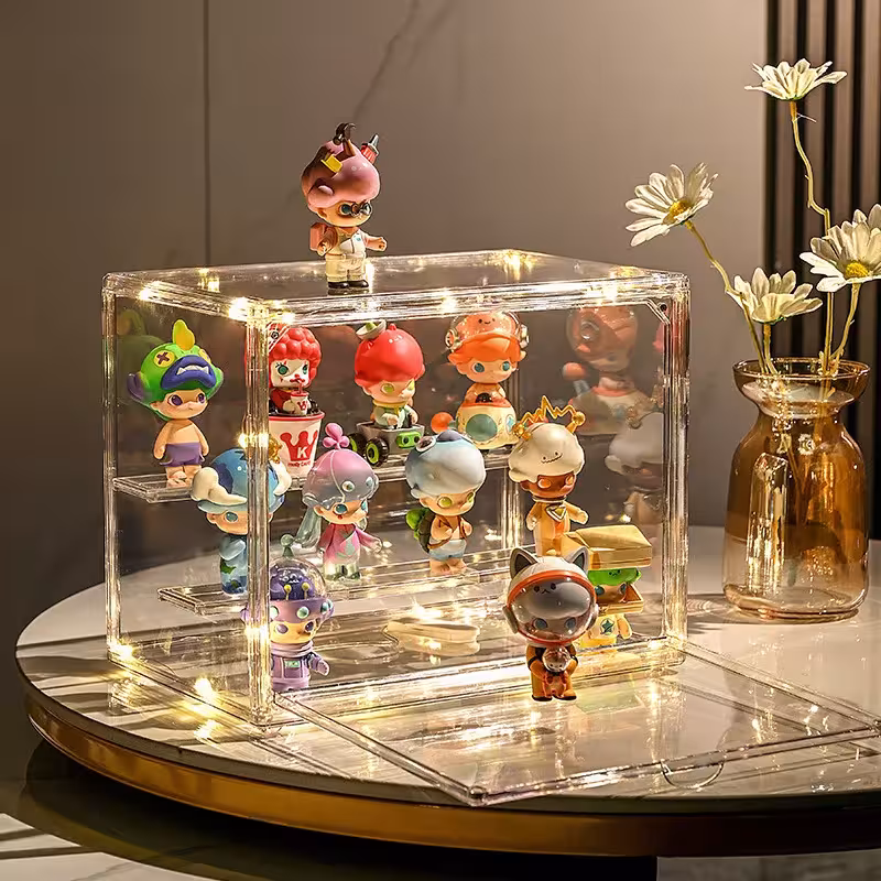 Clear acrylic folding figurine display case with magnetic closure ML XL