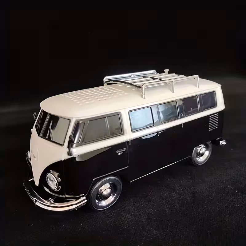 altoparlante portatile a forma di autobus