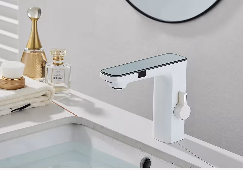 tocco bagno rubinetto