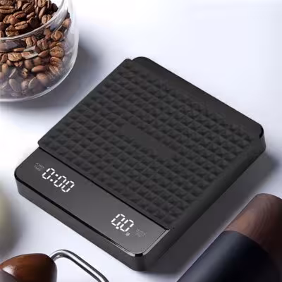 Precise electronic coffee scale with LED display and USB charging, 3kg capacity