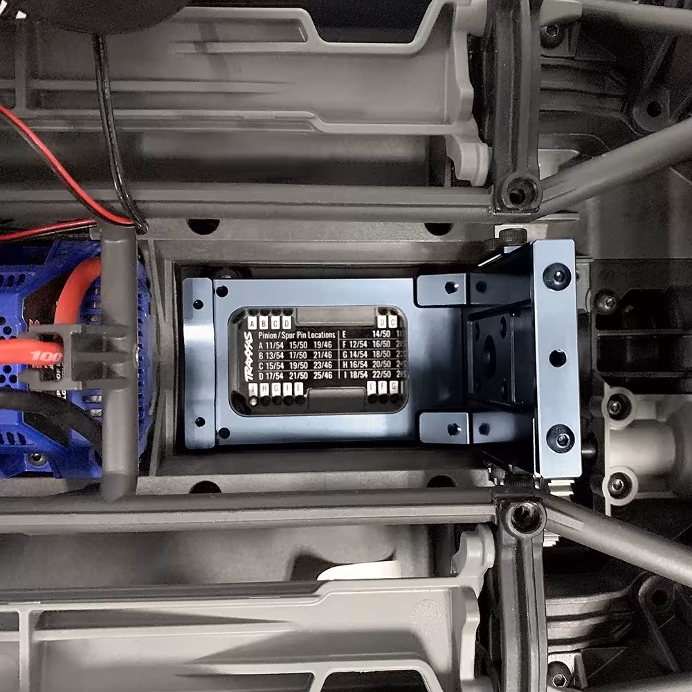 engine holder X-Maxx