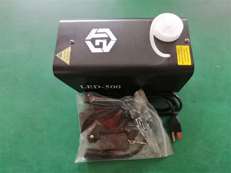 LED dūmų mašina 500W