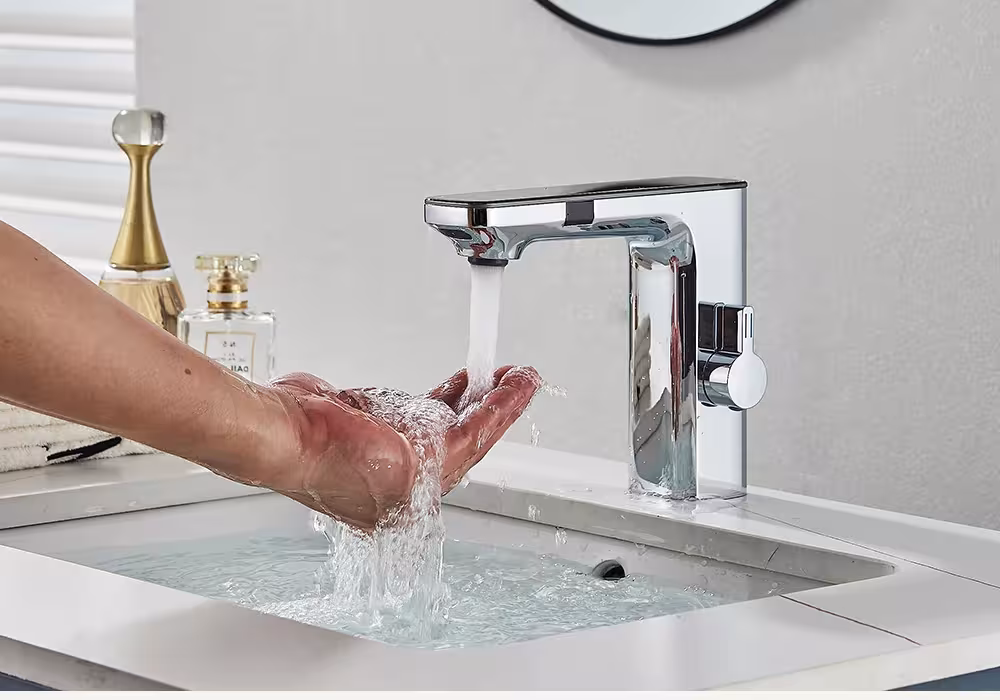 tocco bagno rubinetto