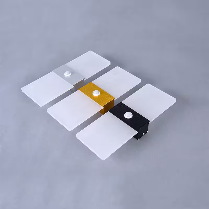 Lampada LED con sensore di movimento