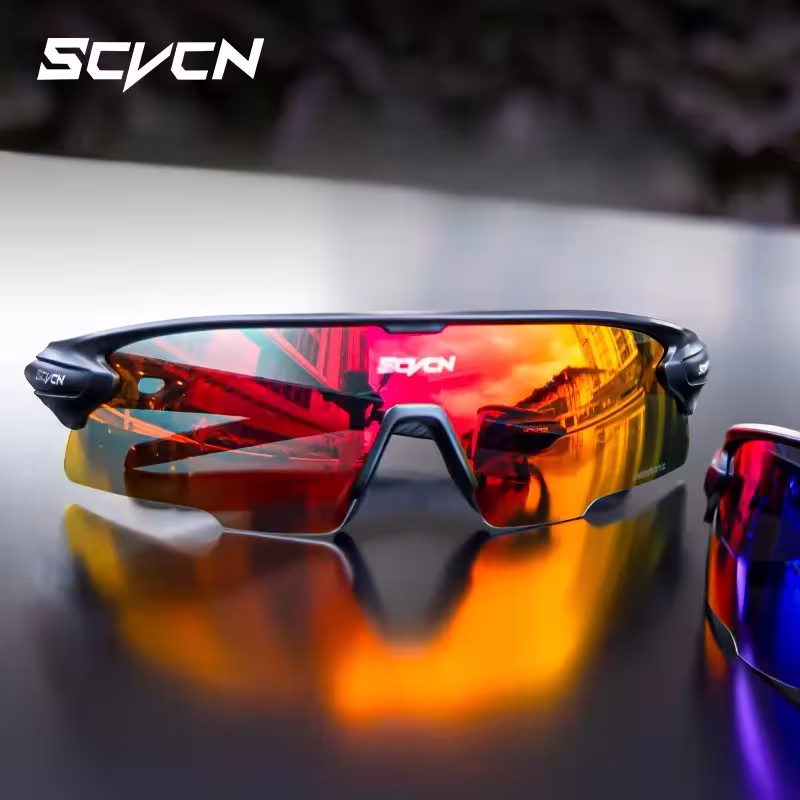 SCVCN fotocromatici UV400 occhiali sportivi per biciclette, corsa, pesca e golf per uomini e donne con cornici TR90