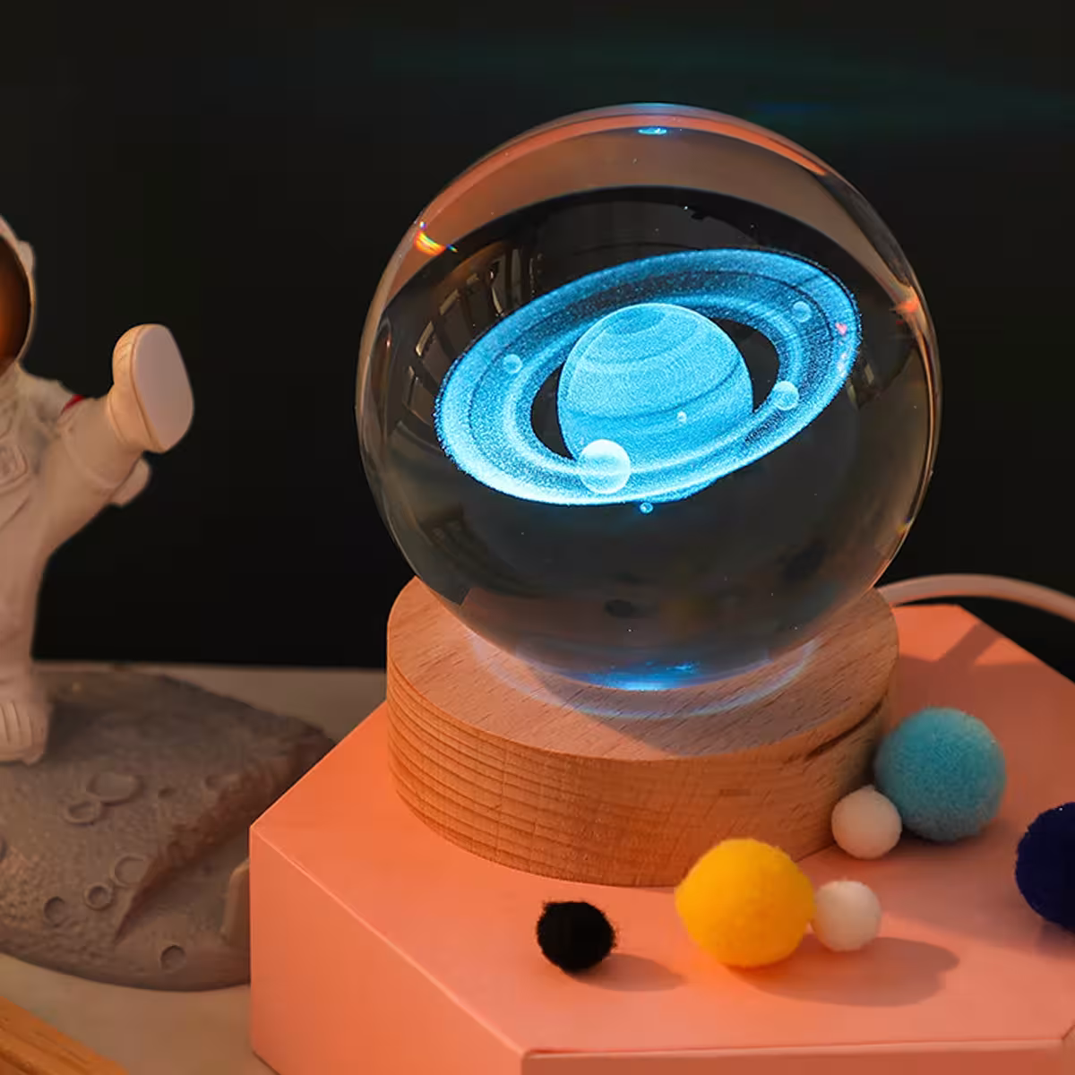 lampe de nuit en forme de boule de cristal