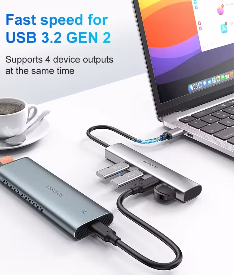 Adattatore USB C con 4 porte