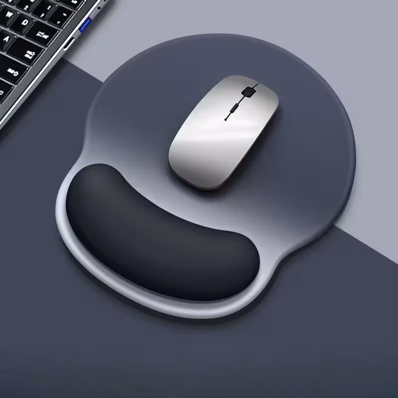 Ergonomic gradient mouse pad with wrist rest and non-slip base for office and gaming