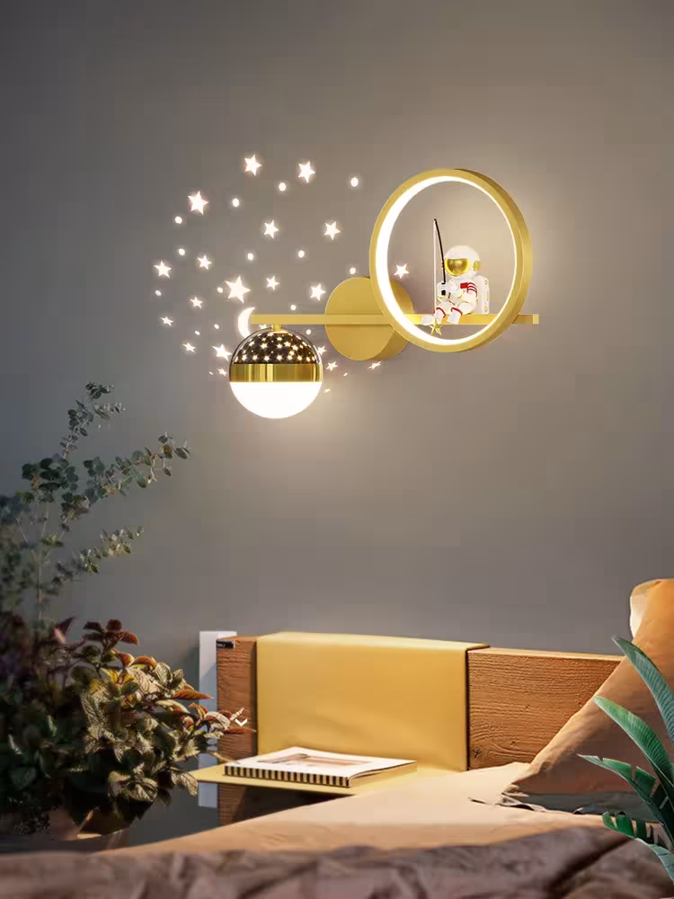 astronaut wall lamp