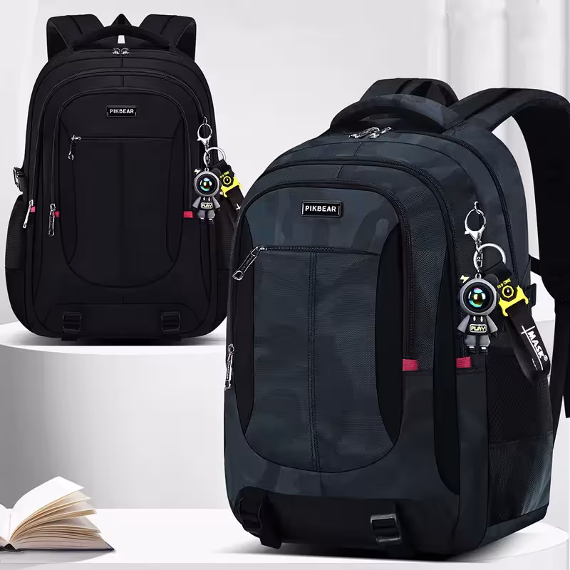 Ortho­pädi­scher, wasserdichter Rucksack im Tarnmuster für Teenager und Studenten mit Laptop-Fach, geeignet für Schule und Reisen