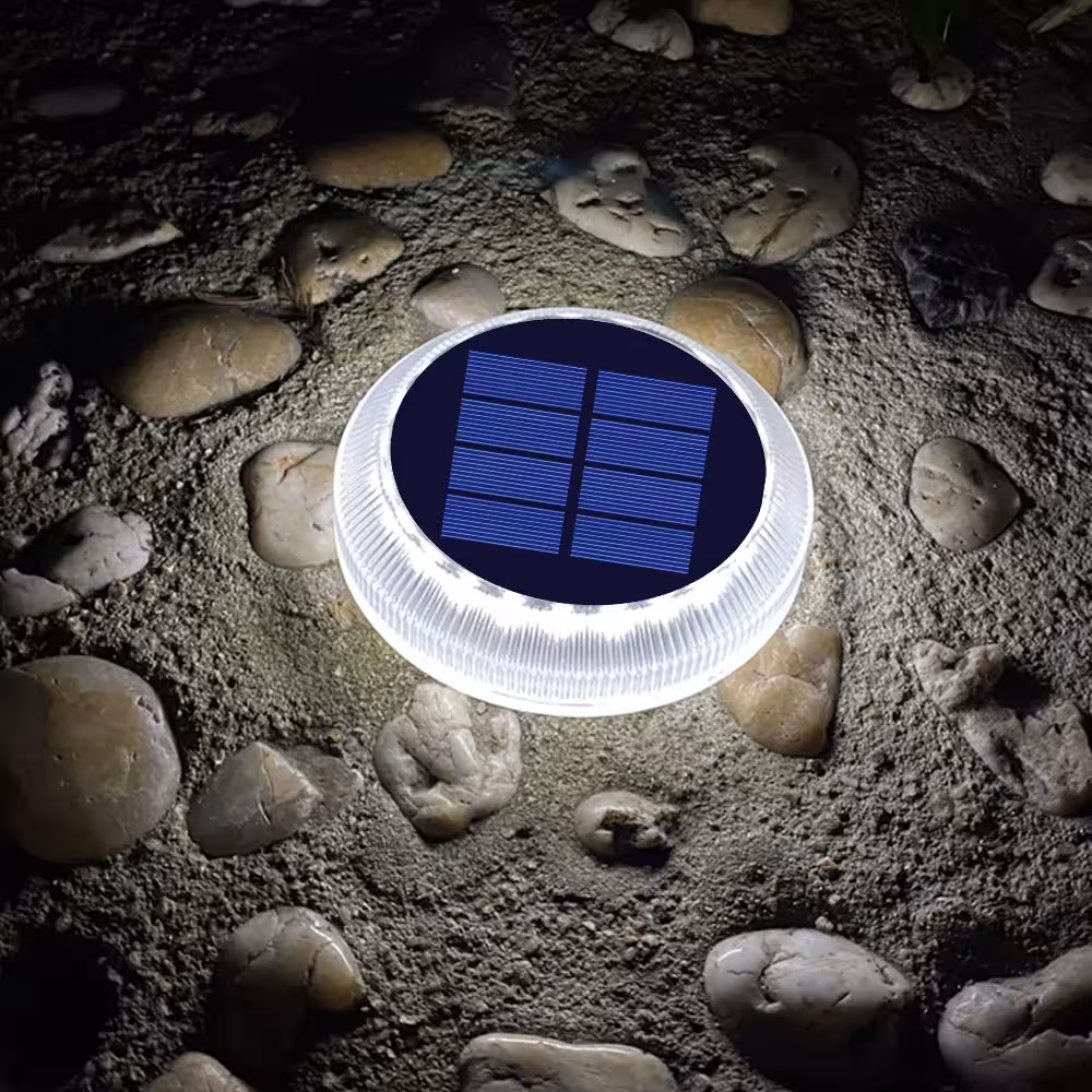 Luci solari per vialetti esterni