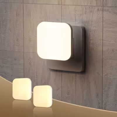 Lampe d'ambiance LED à intensité réglable avec prise, capteur de luminosité, 4 modes, compacte, 1 ou 2 pièces.