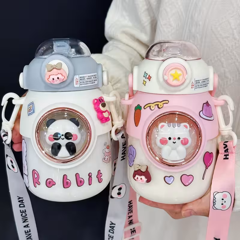 borraccia per bambini con cannuccia