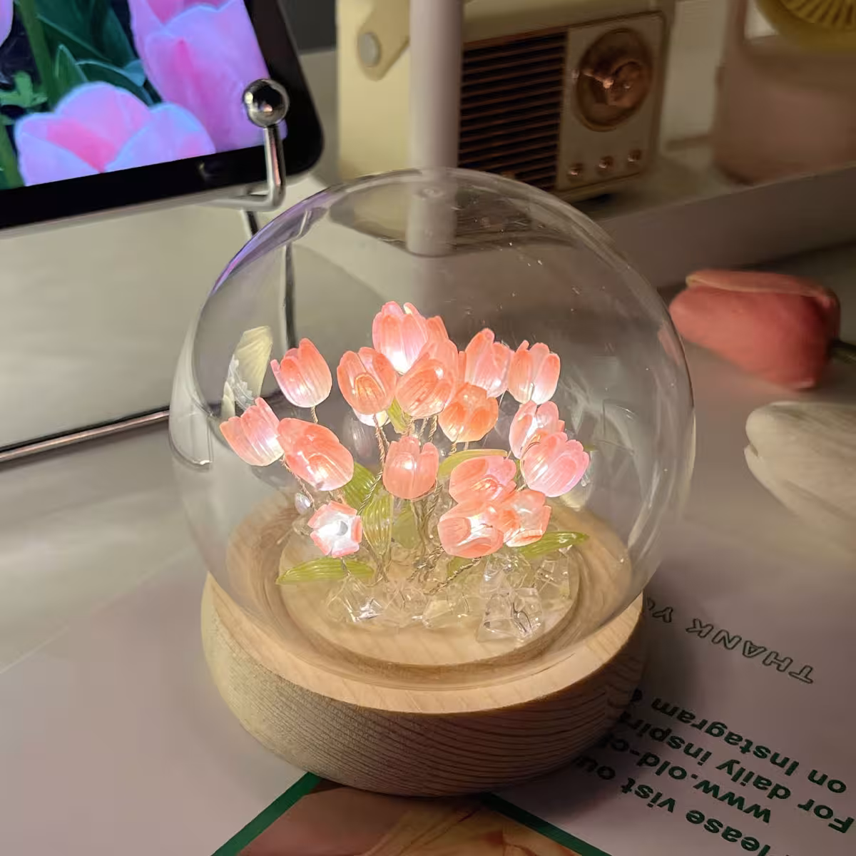 lampe de nuit en forme de boule de cristal