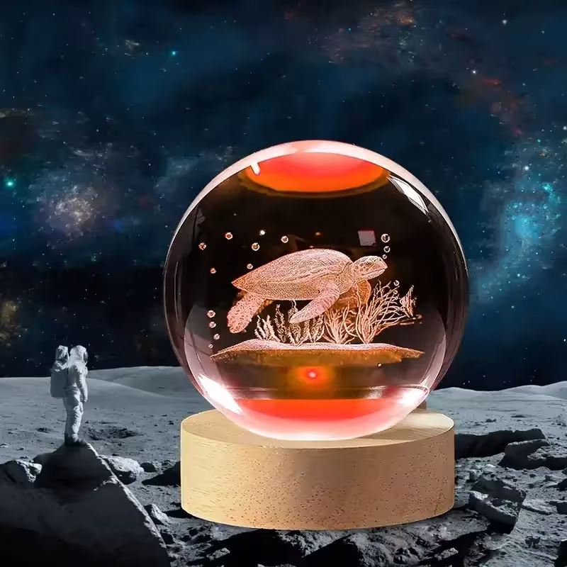 lampada da comodino con sfera di cristallo