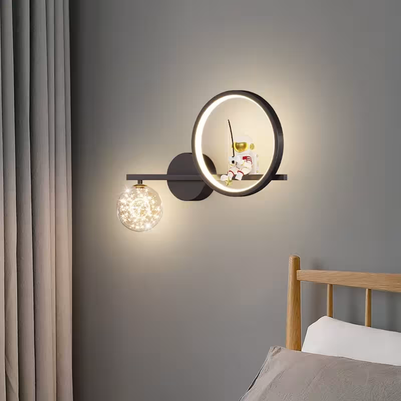 astronaut wall lamp