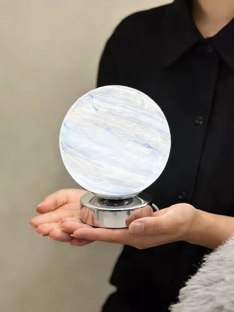 lampada a forma di cielo stellato