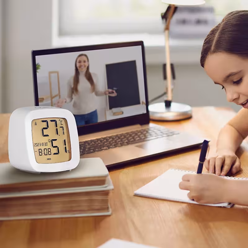 Réveil LED avec thermomètre