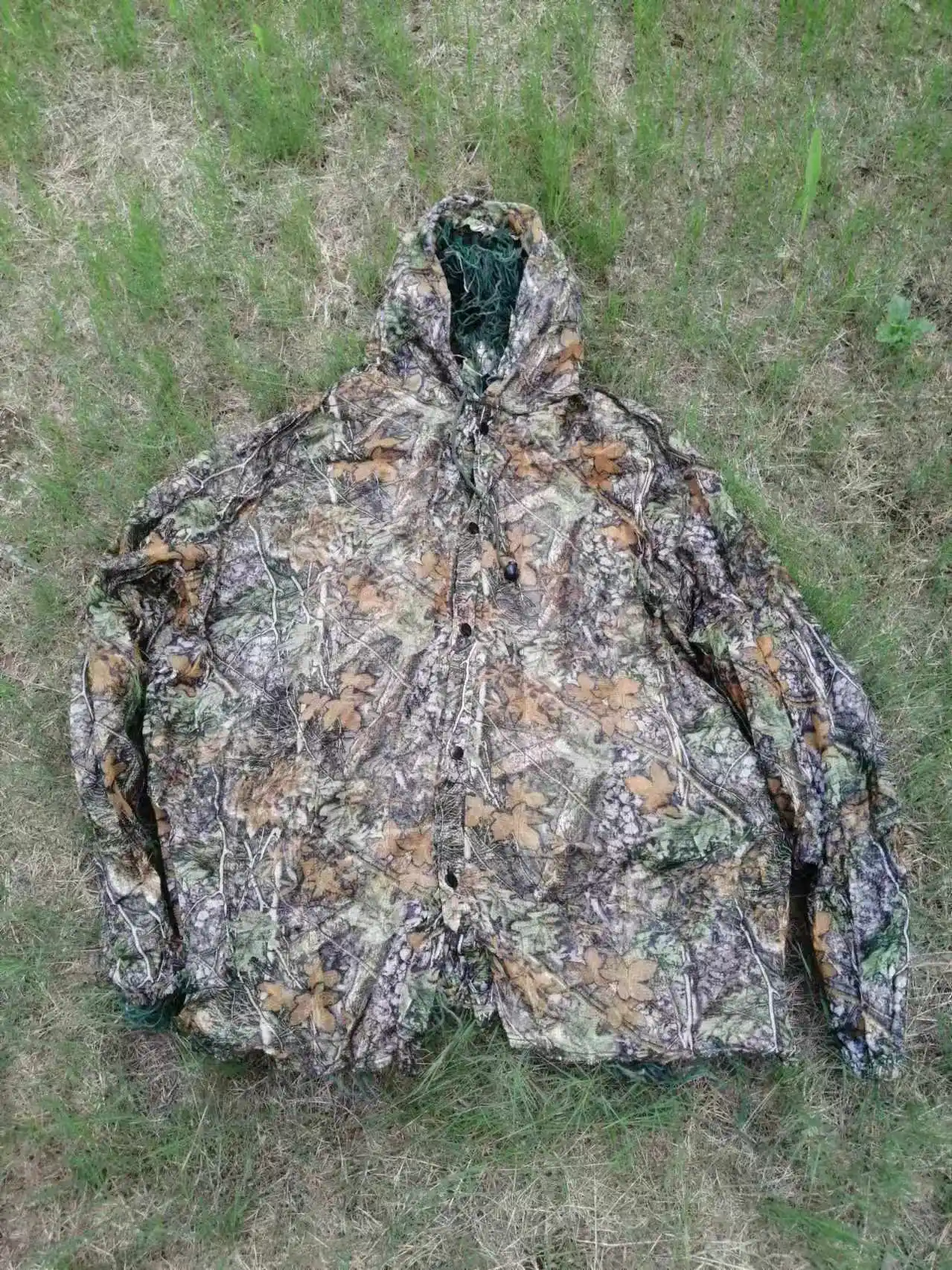 camouflage hunting suit