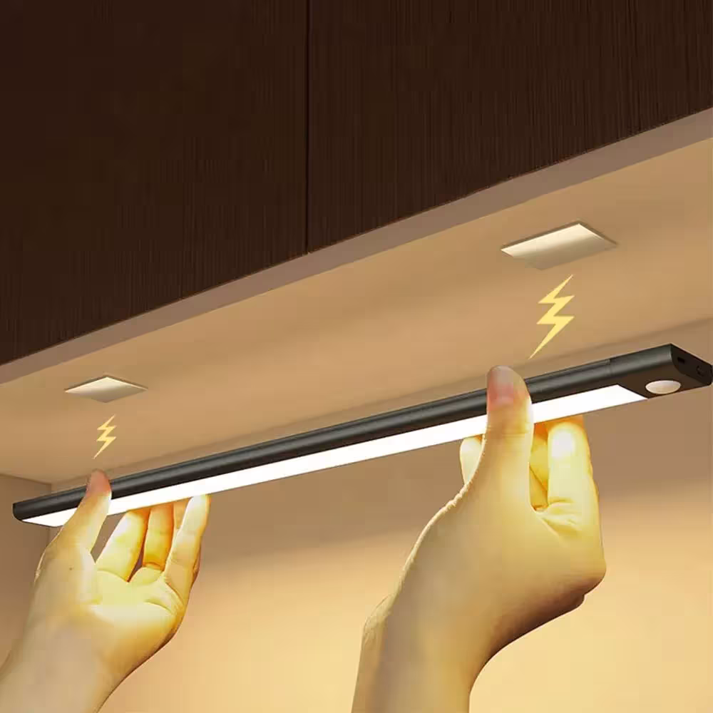 LED spintelės šviestuvas su USB Type-C, įkraunamas, judesio sensorius, 20/30/40/50/60cm