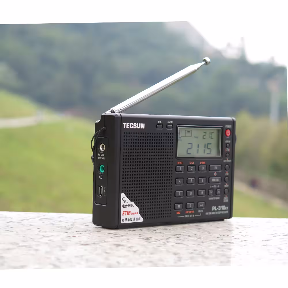 TECSUN PL310ET nešiojamas radijas