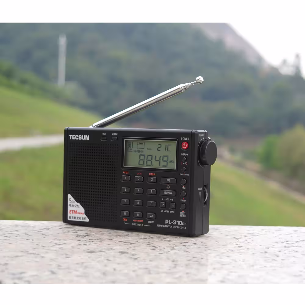 TECSUN PL310ET nešiojamas radijas