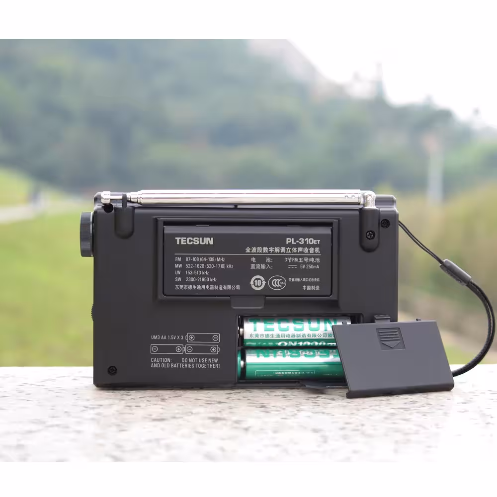 TECSUN PL310ET nešiojamas radijas