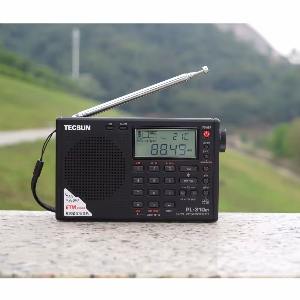 TECSUN PL310ET nešiojamas radijas