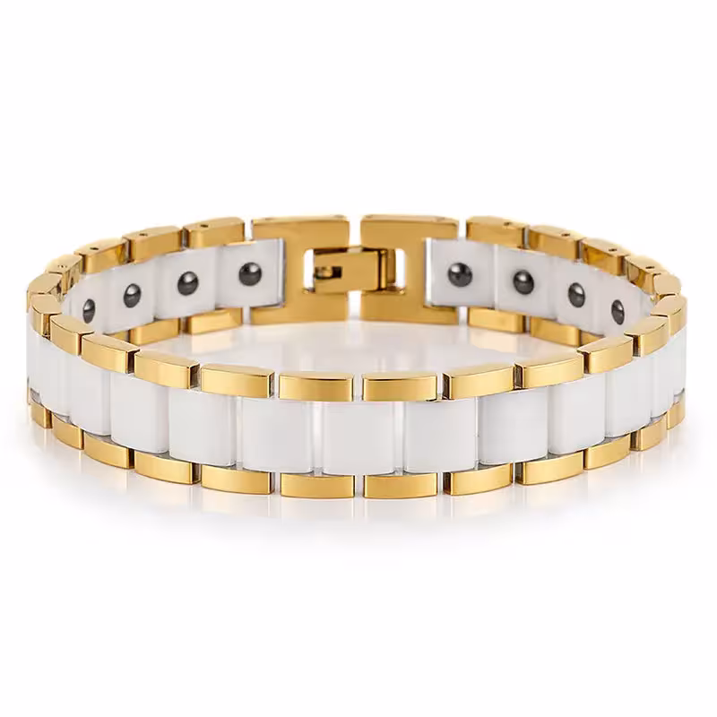 bracciale in titanio con proprietà benefiche