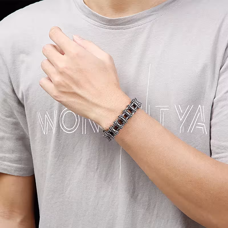 bracciale a catena per motociclisti